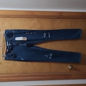 Levi's 711 Skinny Distressed Jeans W29/L30
